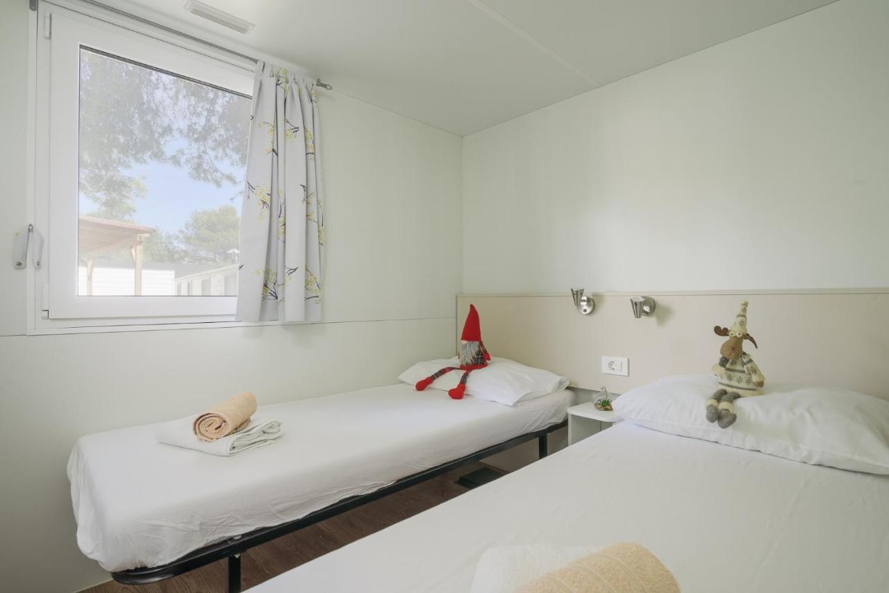 Salve Croatia Mobile Homes In Amadria Park Trogir Seget Vranjica Exterior photo