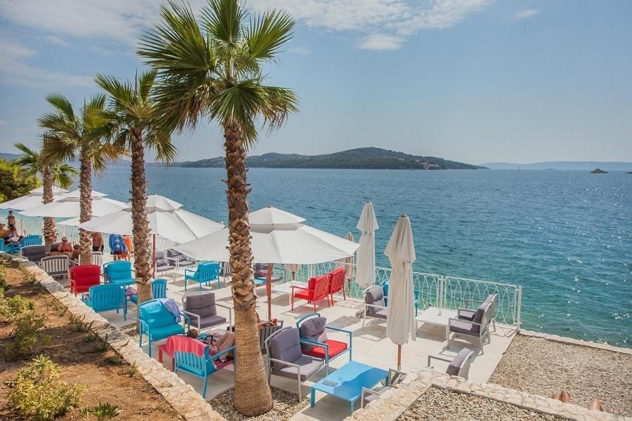 Salve Croatia Mobile Homes In Amadria Park Trogir Seget Vranjica Exterior photo